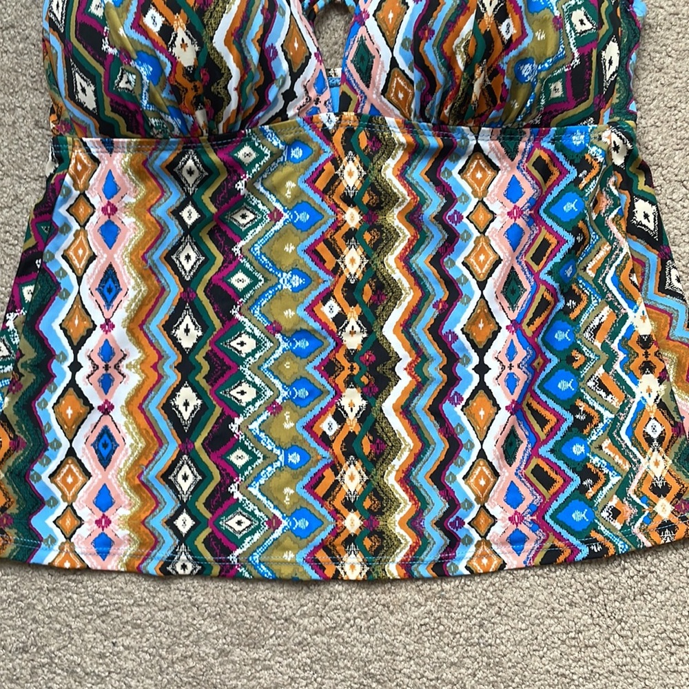 George Tankini - Picture 3 of 10
